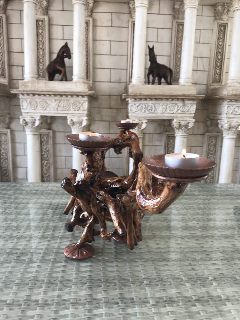 Çalı Kökünden yapılmış 4 Boyutlu Şamdan Mumluk